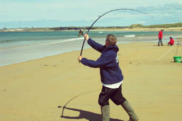 How Important Is To Get The Right Surf Fishing Rods