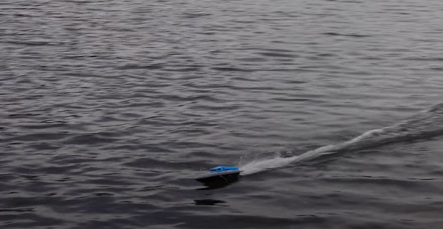 Fast rc boat