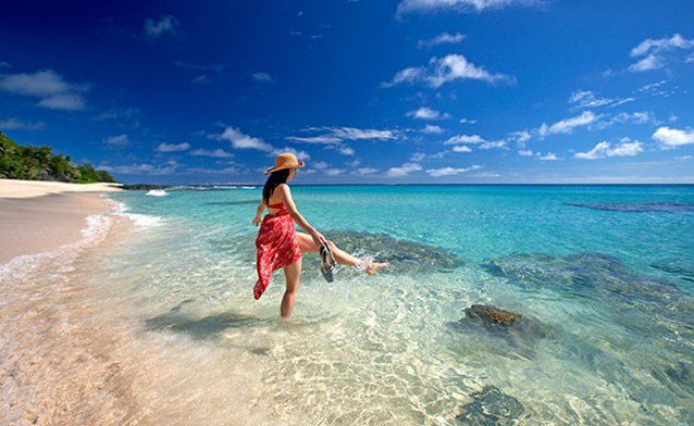 woman in the water on fiji